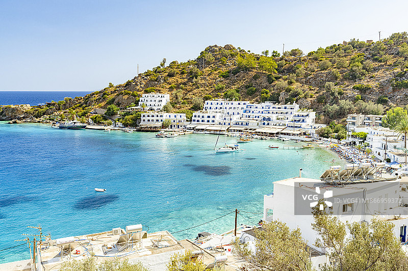 海滨村庄卢特罗的希腊传统建筑图片素材