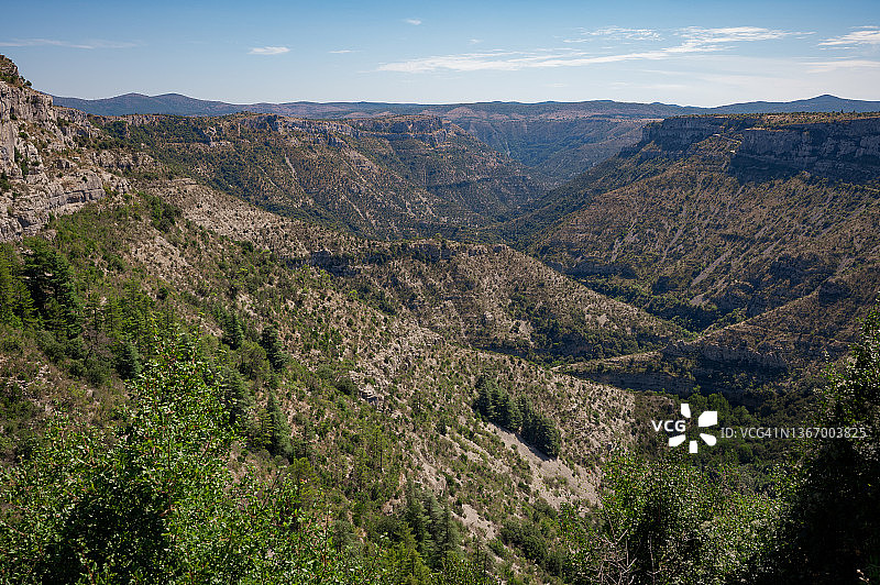 法国南部塞文山脉航海家冰斗景观图片素材