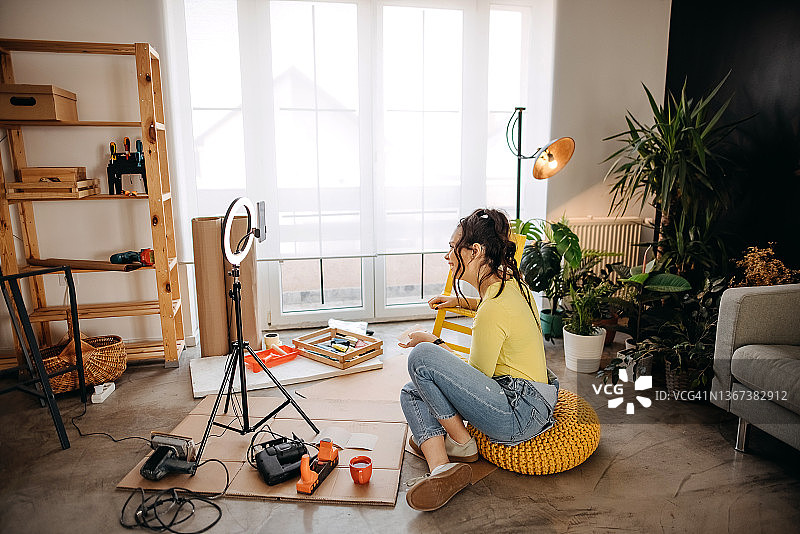 翻新工程已开始图片素材