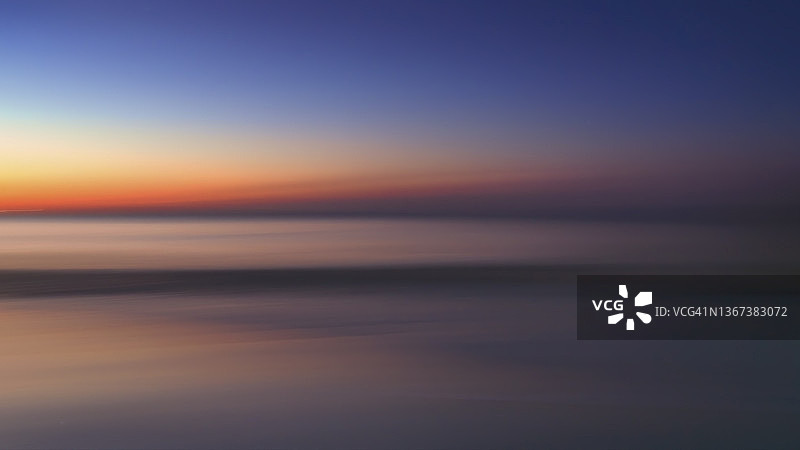 新泽西州梅角天空和水域的柔和动态模糊图片素材