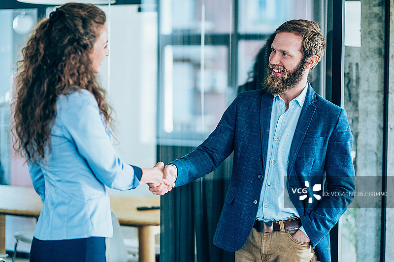 成功的伙伴关系。图片素材