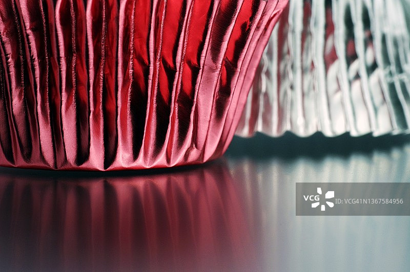 箔纸杯子蛋糕包装纸图片素材