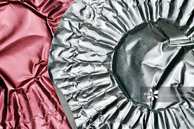 粉色和银色锡箔纸包装图片素材