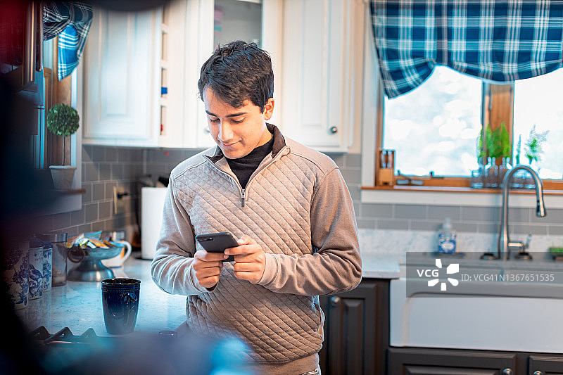 千禧一代的数字生活方式图片素材