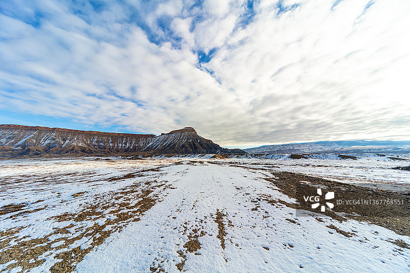 加菲尔德山和Bookcliff山脉，科罗拉多州西部冬季户外风光图片素材