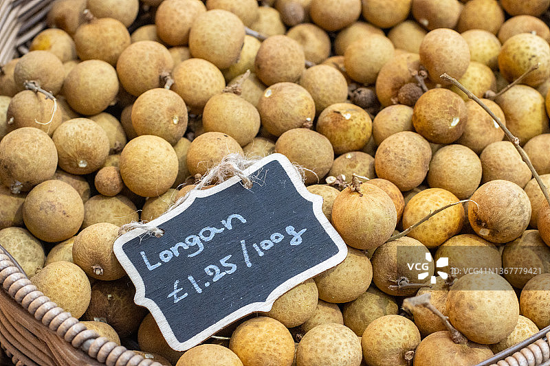 伦敦南华克区博罗市场上的龙眼图片素材