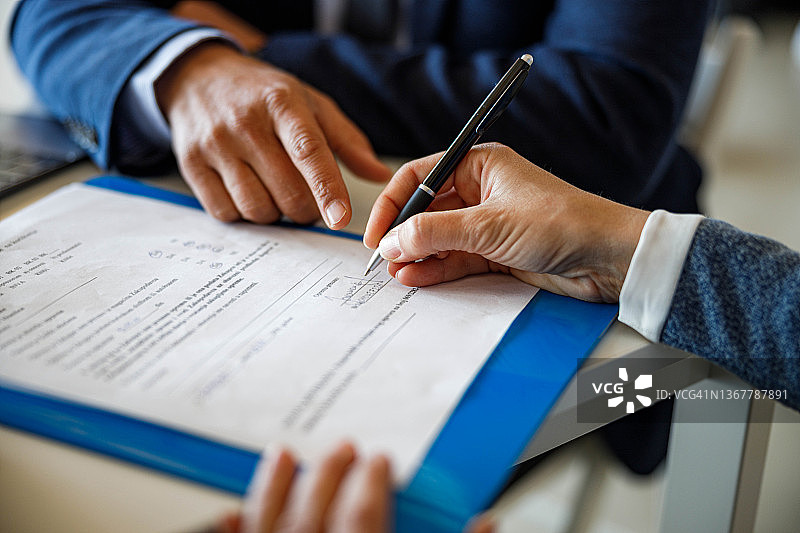 合同签订图片素材