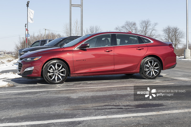 展出的旧雪佛兰迈锐宝图片素材