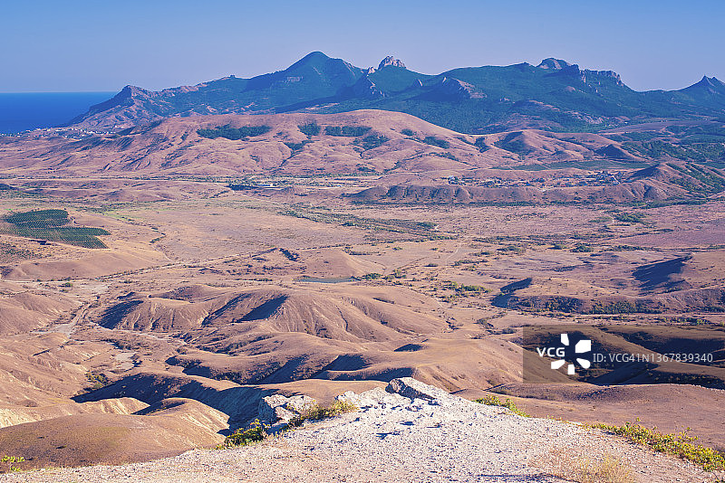鸟瞰山丘图片素材