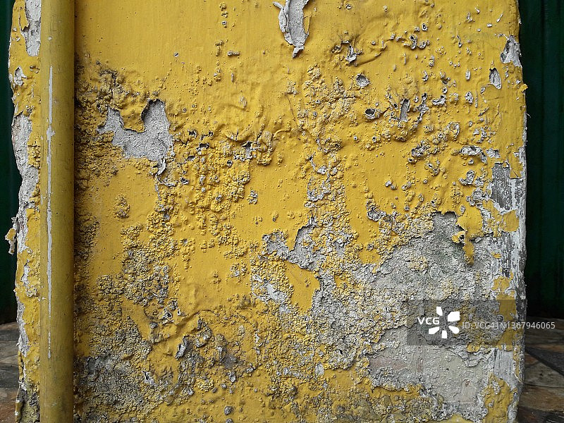 剥落油漆的旧水泥墙图片素材