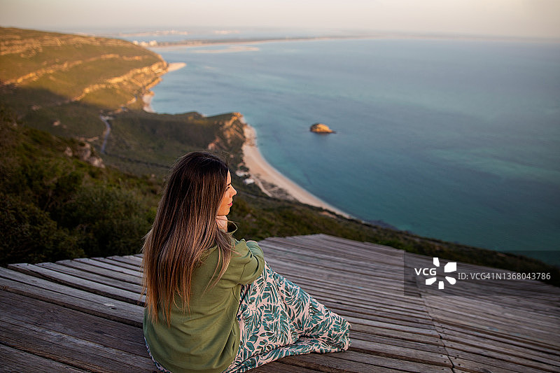 在阿拉比达自然公园的女人图片素材