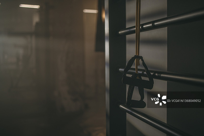 健身TRX训练带图片素材