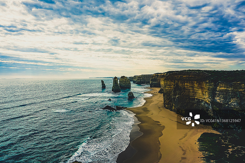 澳大利亚大洋路旁的壮丽悬崖图片素材