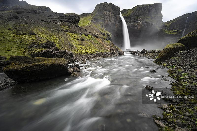 冰岛赫克拉火山峡谷中的海 foss 和格拉尼瀑布图片素材