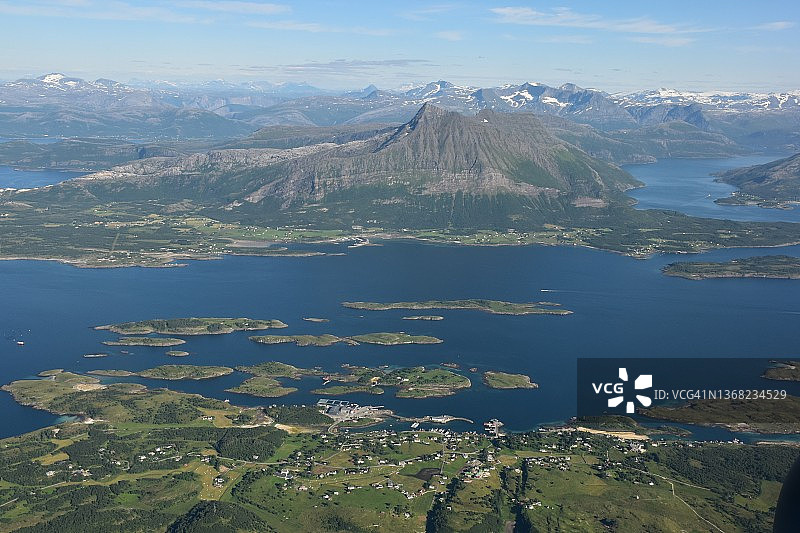 飞越索拉尔诺伊岛（诺尔兰郡）图片素材