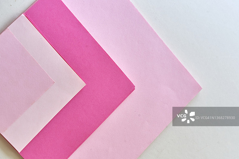 浅粉色旧玫瑰色回收工艺纸纹理背景图片素材