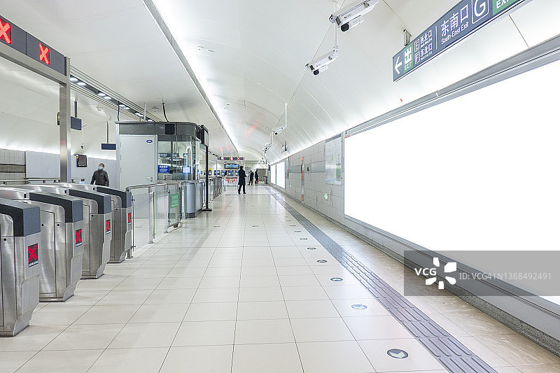 地下通道广告牌图片素材