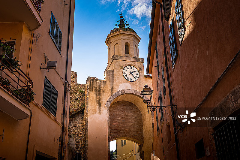 意大利托斯卡纳格罗塞托的埃尔科莱港图片素材
