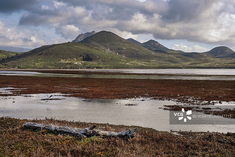 加利福尼亚州圣路易斯奥比斯波县的火山图片素材
