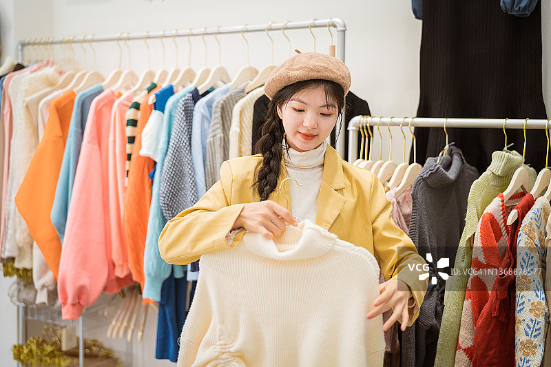 服装店促销图片素材