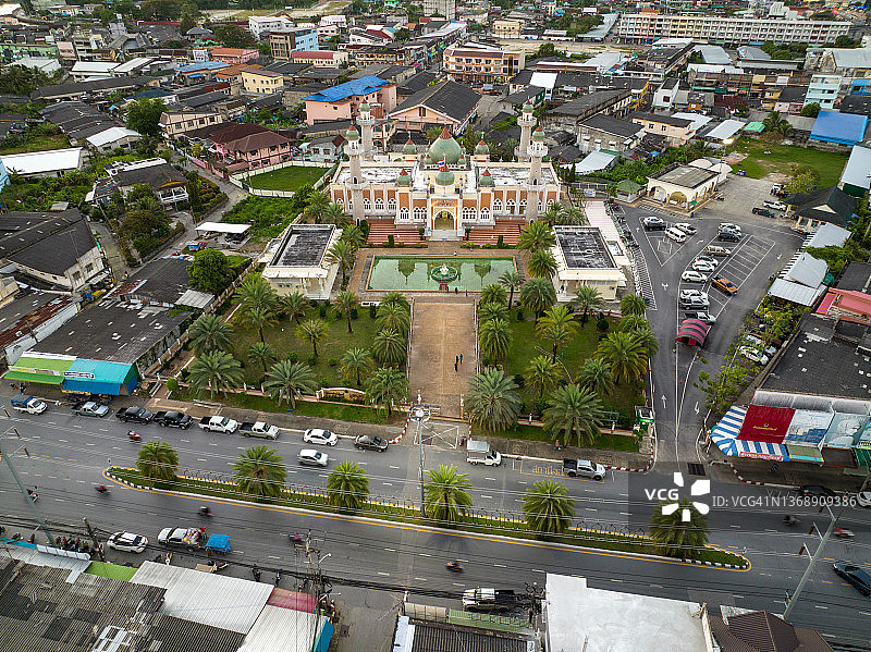 泰国北大年府北大年中央清真寺日落航拍图片素材