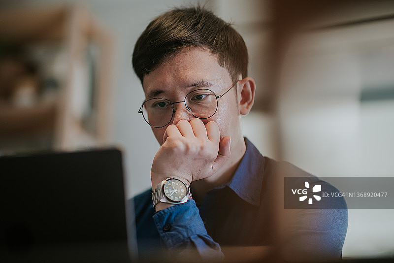 老板布置的严肃任务图片素材