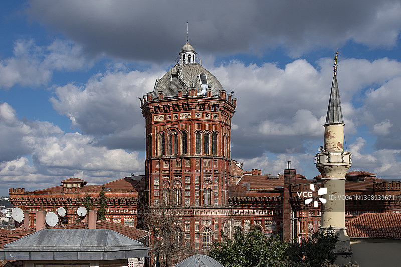 土耳其伊斯坦布尔金角湾附近的法纳尔希腊东正教学院图片素材