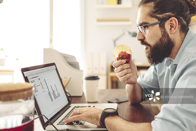 在家工作图片素材