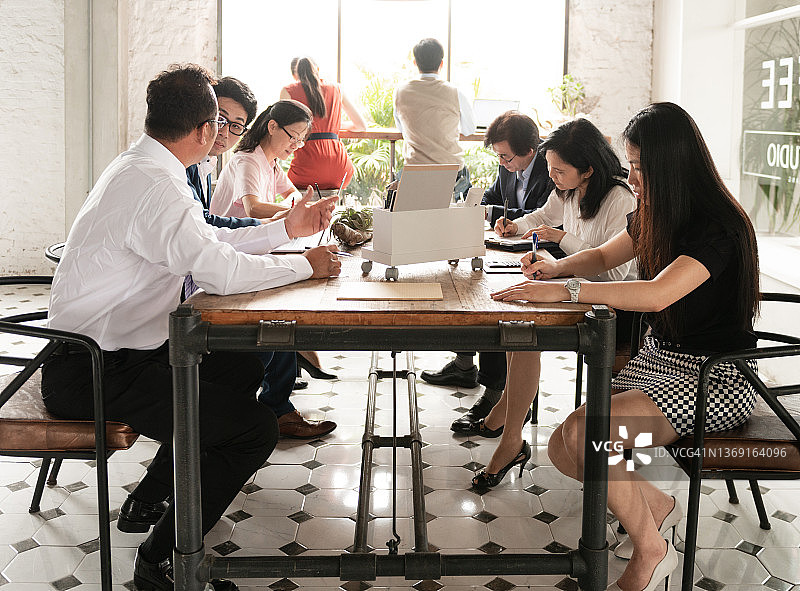 创意团队会议图片素材