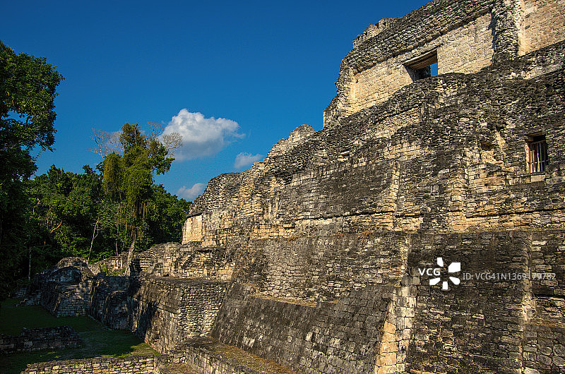 墨西哥坎佩切贝坎遗址IV号建筑图片素材