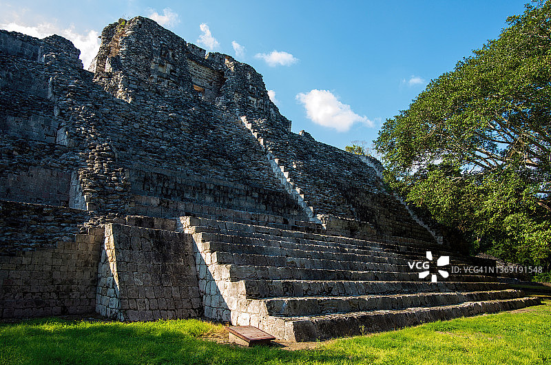 墨西哥坎佩切贝坎的X结构图片素材