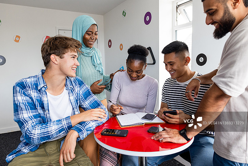 成本计算图片素材