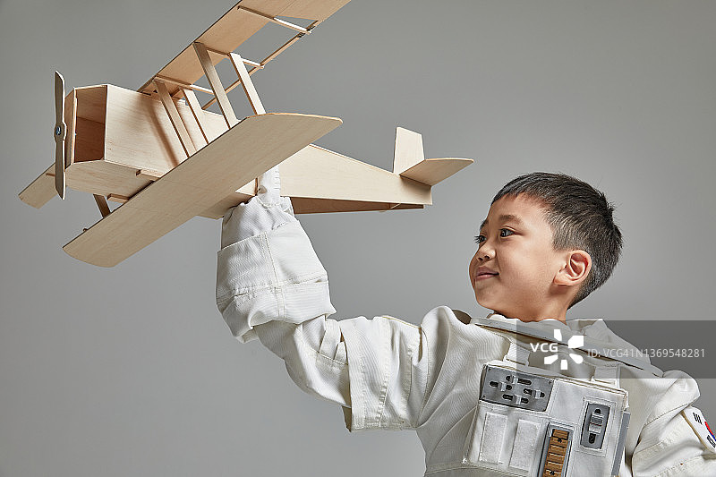 宇航员儿童图片素材