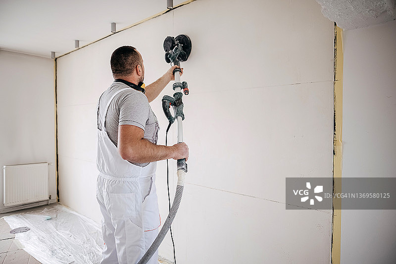 使用砂光机图片素材