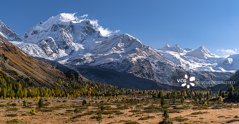 瑞士恩嘎丁秋季景观图片素材