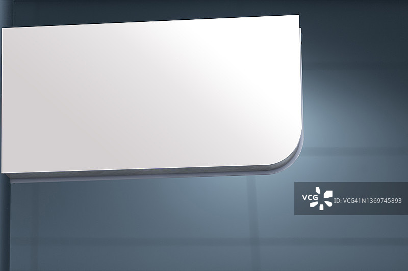 白色商店招牌或标牌样机，现代建筑墙上的灯箱图片素材