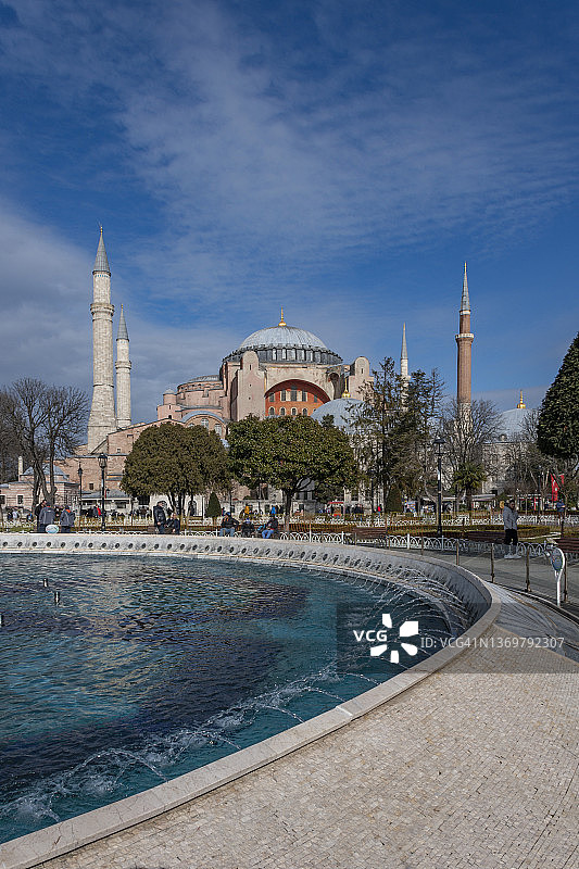 土耳其伊斯坦布尔法蒂赫区的圣索菲亚大清真寺图片素材