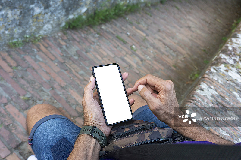 随时随地咨询智能手机图片素材