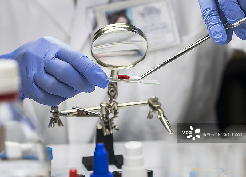 法医鉴定血液样本图片素材