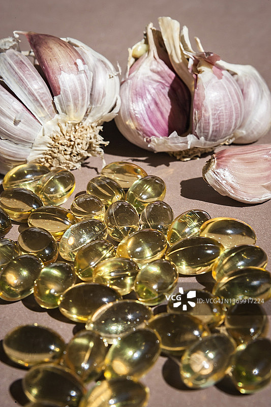 大蒜油胶囊图片素材