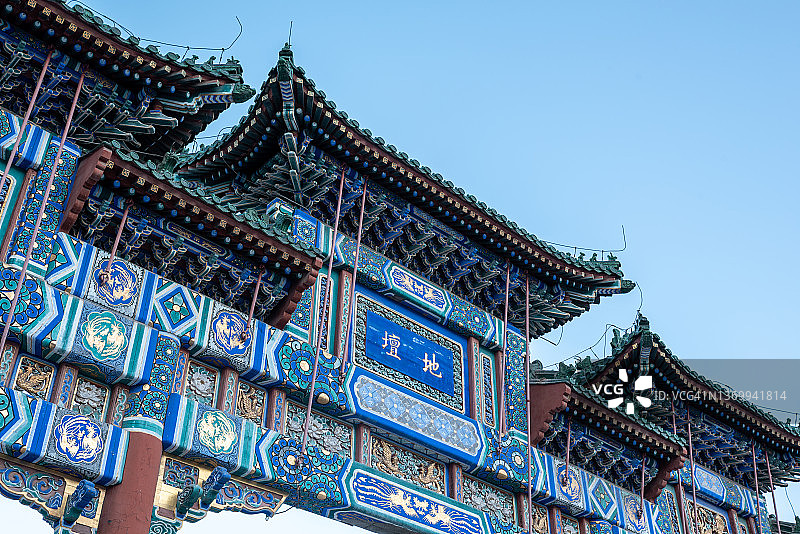 北京地坛公园的牌楼图片素材