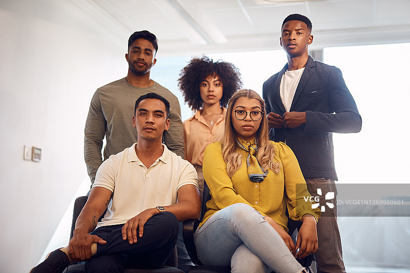 工作同事团队合影图片素材