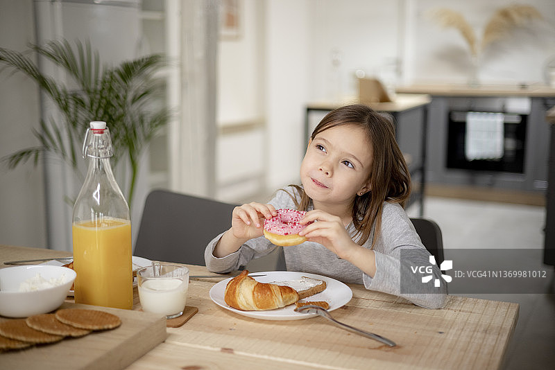 思考某事图片素材