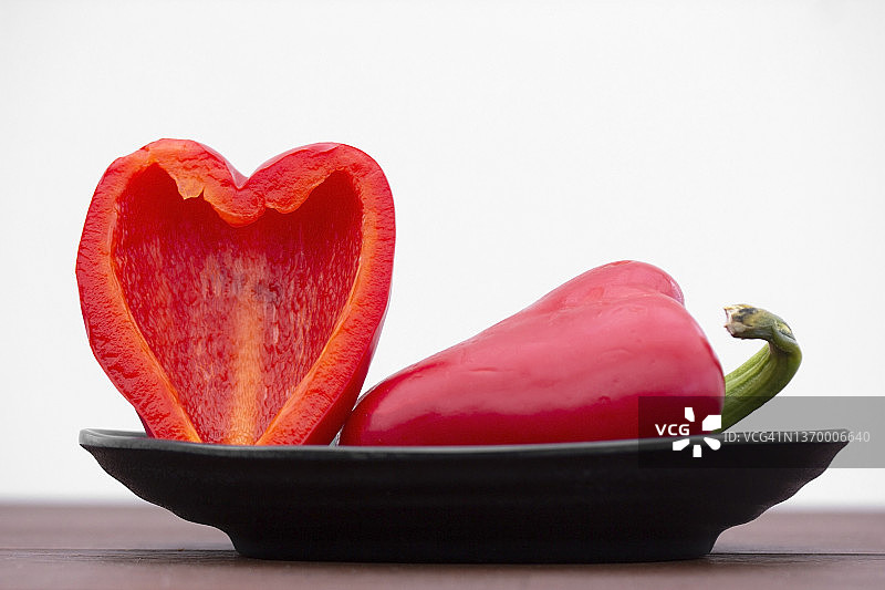 心形红辣椒图片素材