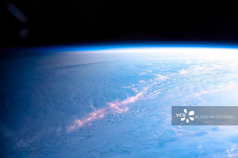 从白天到夜晚的场景图片素材