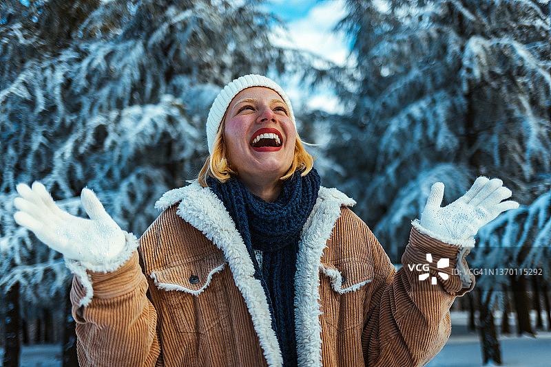 冬天的快乐图片素材