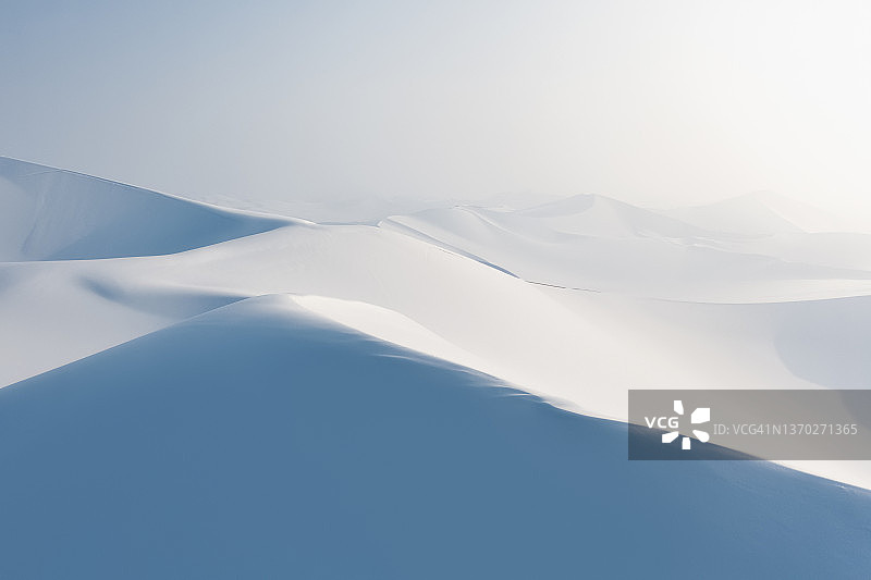 雪后沙漠风光图片素材