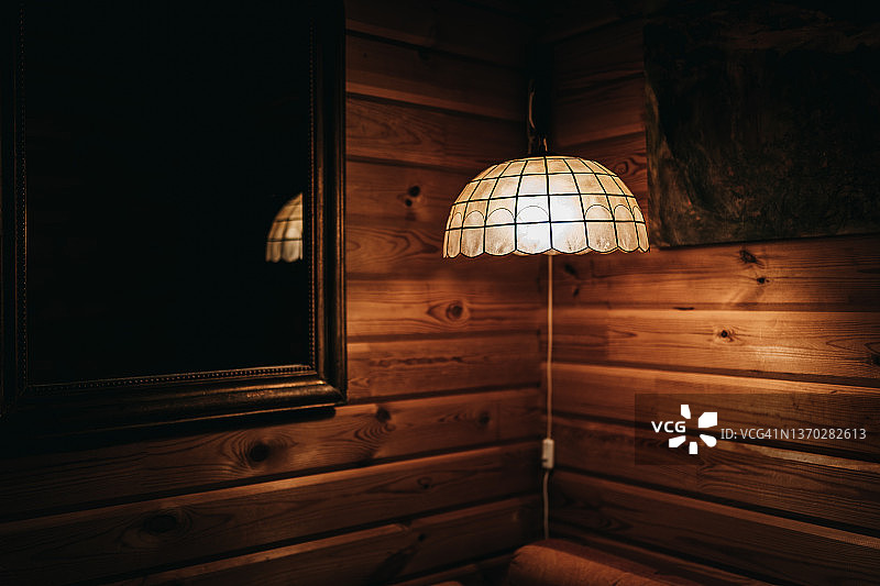 乡村房屋中的光线图片素材