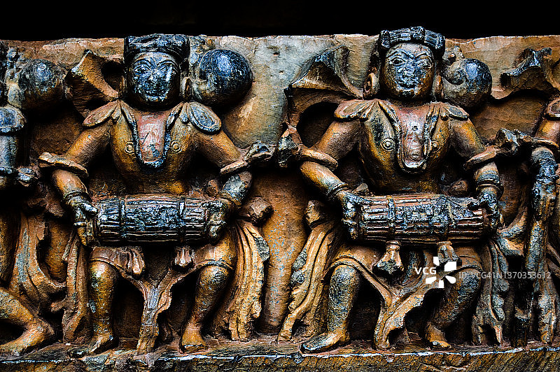 印度霍伊萨莱斯瓦拉神庙的雕塑图片素材