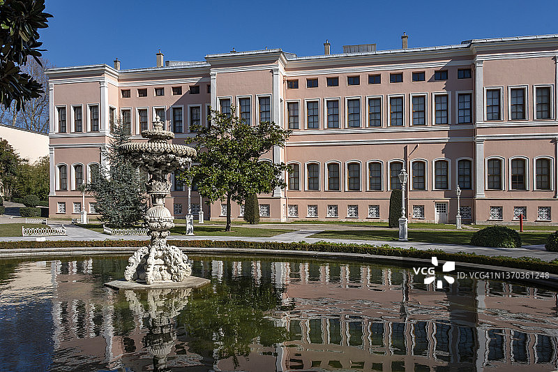 土耳其伊斯坦布尔多尔玛巴赫切宫图片素材